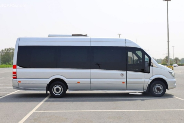 pacious Passenger Capacity:
Mercedes Sprinter 22 Seater Rental (UAE).