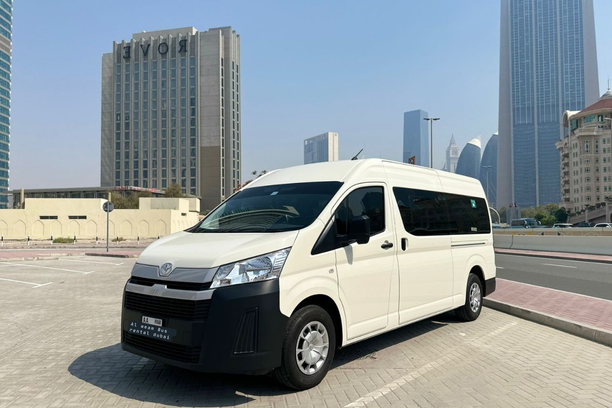 Hi-ACE Minibus